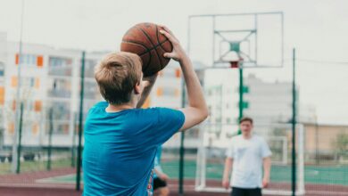 The Small Gear Choices Basketball Players Notice Most During Long Games