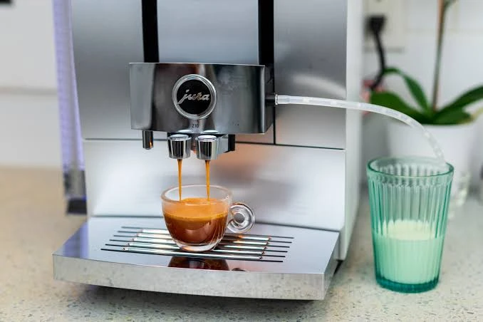 What Coffee Beans Work Best in a Jura Commercial Coffee Machine?