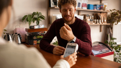 How to Accept Credit Cards on Your Phone Without a Traditional POS System in the US