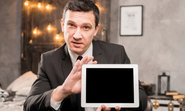 Discover 10 essential things to check before renting an LED panel, including screen size, resolution, brightness, installation, viewing distance, and costs.