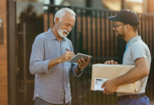 The Complete Guide to Choosing an Electronic Delivery Service for Small and Mid-Sized US Businesses