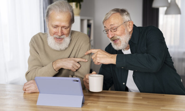 Fixed Annuity vs Money Market: A Side-by-Side Breakdown for Near-Retirees in 2025