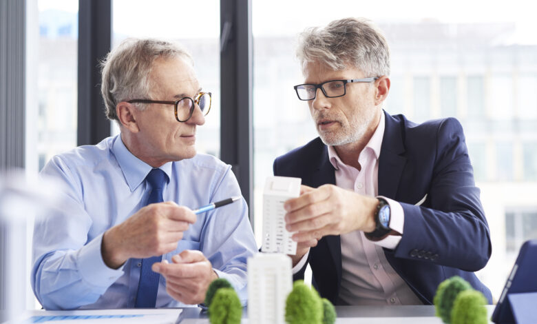Fixed Annuity vs Money Market: A Side-by-Side Breakdown for Near-Retirees in 2025